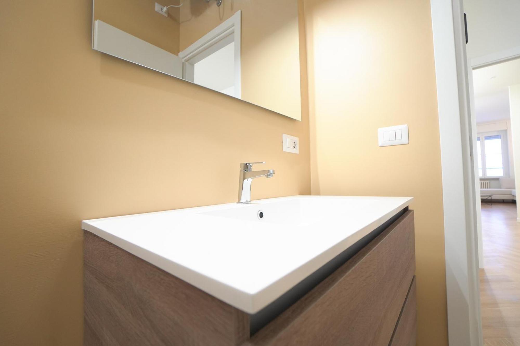Brera Livings - Luxury Apartment, Full City Center Милано Екстериор снимка