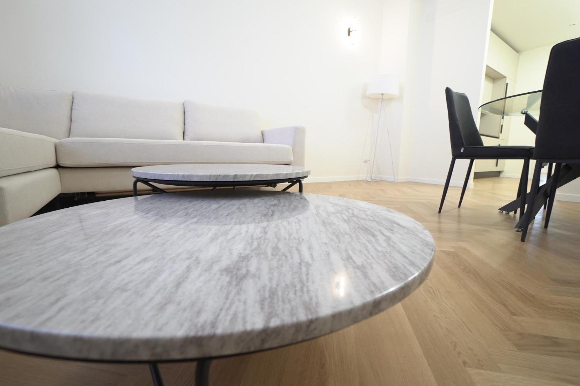 Brera Livings - Luxury Apartment, Full City Center Милано Екстериор снимка