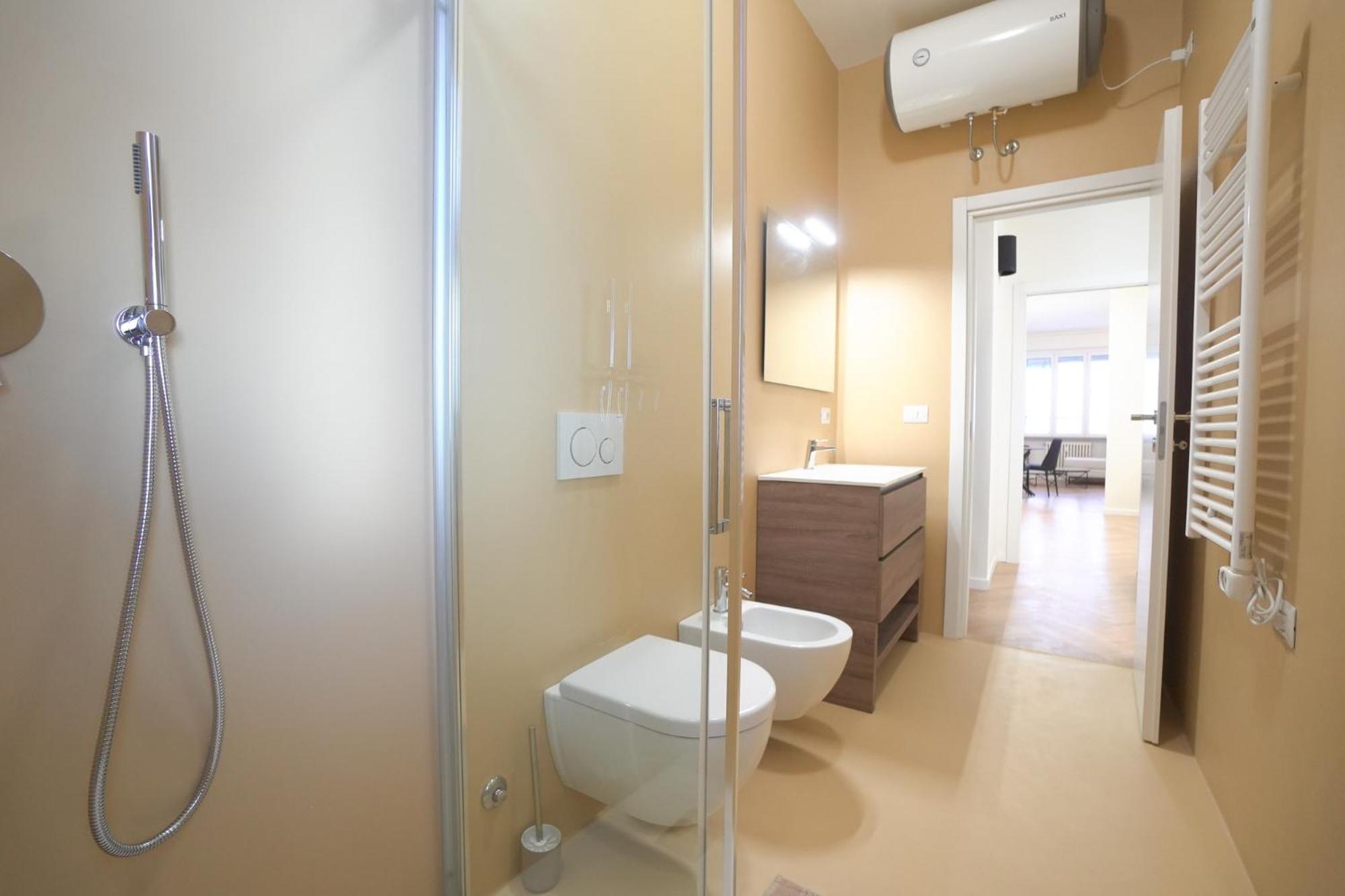Brera Livings - Luxury Apartment, Full City Center Милано Екстериор снимка