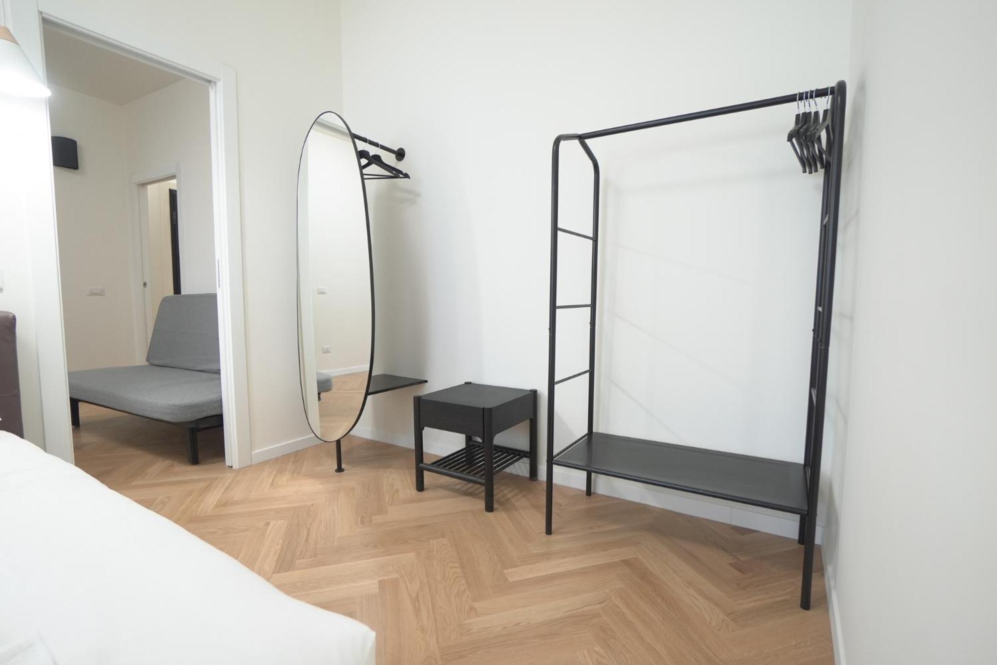 Brera Livings - Luxury Apartment, Full City Center Милано Екстериор снимка